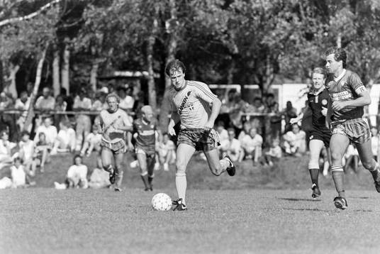Bläddra bland fler bilder av Fotboll, Sverige, träningsläger i Hällevik