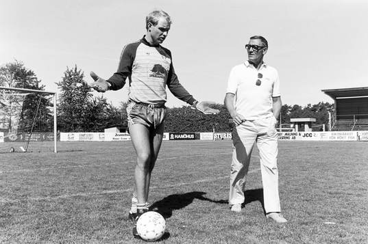 Fotboll, Sverige, målvakter. Thomas Ravelli och Kalle