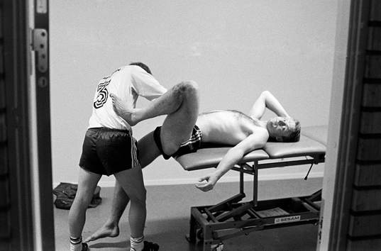 Torbjörn Nilsson får massage