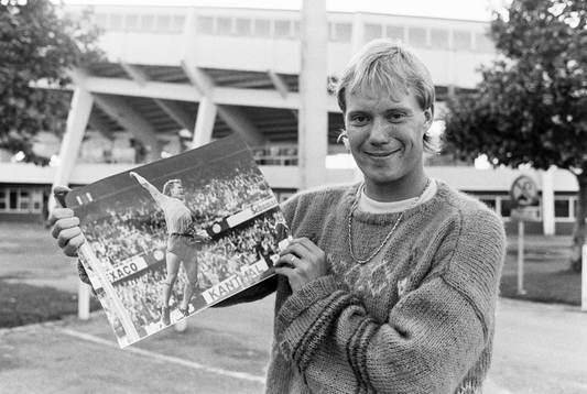 Lars Larsson, Malmö med en bild på sig själv utanför