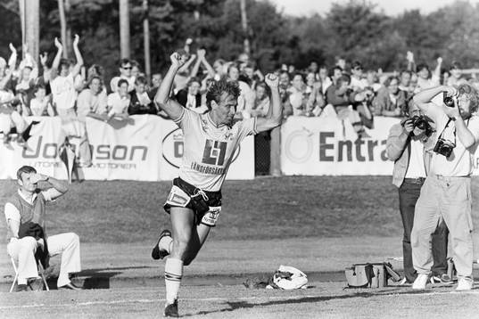 Bo Andersson, Mjällby fri med göteborgs målvakt Thomas