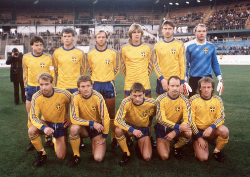 fr.v: Ingemar Erlandsson, Glenn Hysen, Dan Corneliusson,