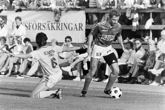 Staffan Unosson, Markaryd tar sig förbi halmstads Magnus