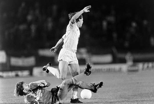 Hans Holmqvist, Fortuna Düsseldorf stoppas