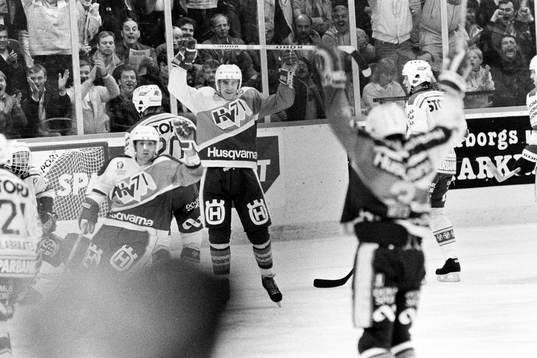 Roland Eriksson, HV71 jublar