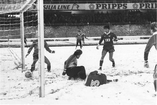 Råsunda Fotbollstadion, Fotboll, Uefa-cupen, Hammarby -