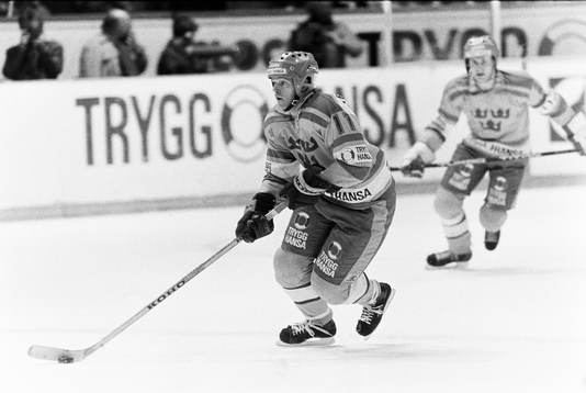 Peter Wallin, Sverige med pucken
