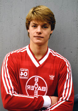 Fotboll, Bundesliga, Stefan Schwarz, Bayer Leverkusen.