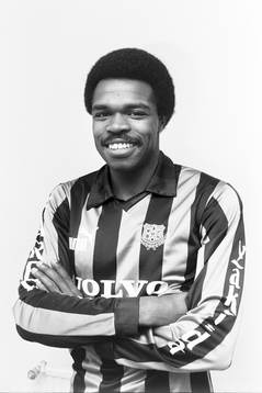 Bläddra bland fler bilder av Fotboll, Allsvenskan, GAIS, förhands
