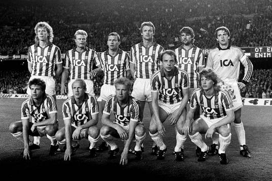 Göteborgs startelva. Bakre raden fr. v Johnny Ekström,