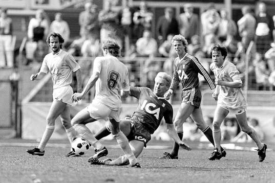 Michael Andersson, Göteborg i kamp om bollen