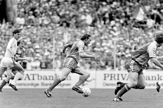 Preben Elkjaer, Danmark på språng