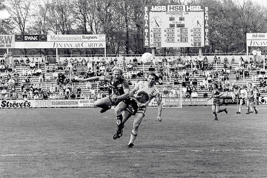 Bläddra bland fler bilder av Fotboll, Div 2 Södra, Helsingborg - Mjällby, 2-1