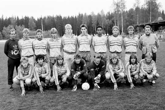 bakre fr.v. Bengt Simonsson, tränare, Hans Eklund, Mikael