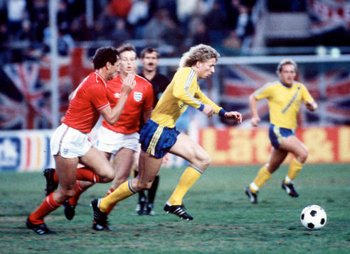 Fotboll, Johnny Ekström, Sverige