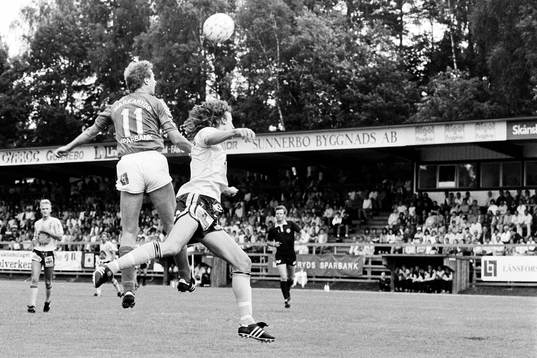 Flemming Pehrson, Mjällby i en nickduell