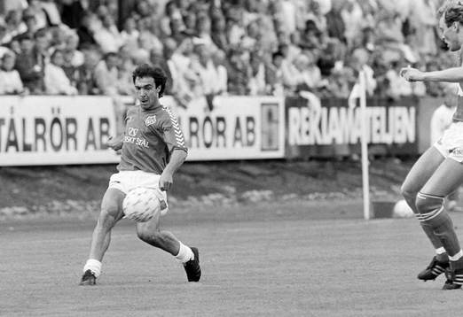 Plamen Nicolov, Brage med bollen