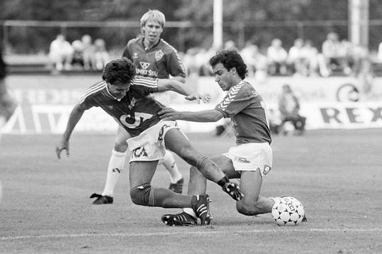 Plamen Nicolov, Brage med bollen