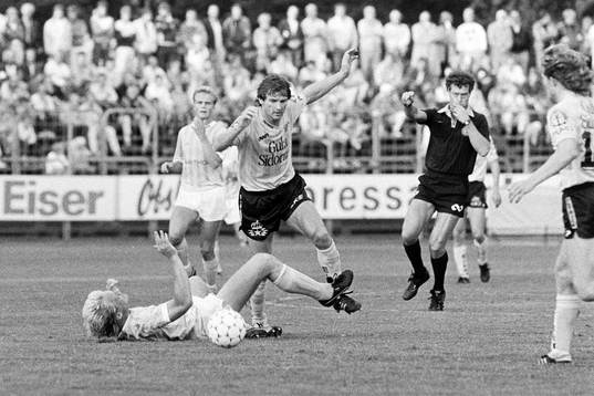 Alan Dodd, Elfsborg tar sig förbi malmös Mats Magnusson