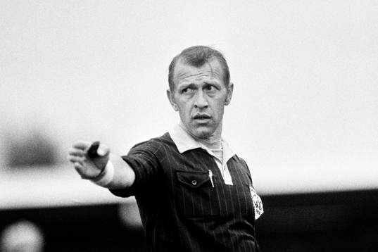 Erik Fredriksson, Domare