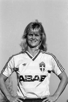Bläddra bland fler bilder av Fotboll, dam, Ungern - Sverige, 1-4