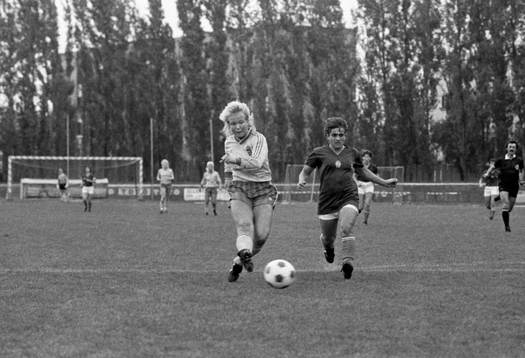Gunilla Axén i full fart