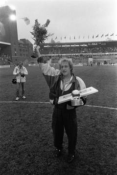 Robert Prytz får Guldbollen
