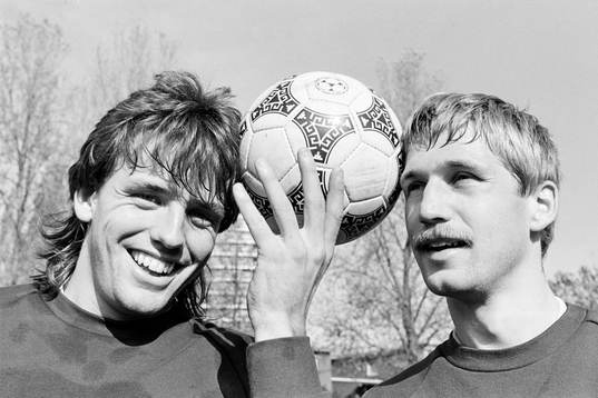 Göran Holter och Lennart Nilsson, Sverige