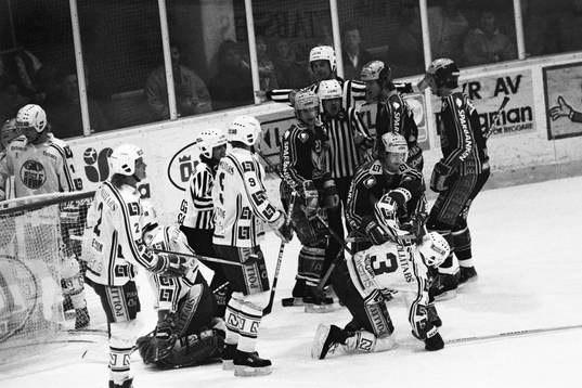 Bläddra bland fler bilder av Ishockey, Rögle - Västerås