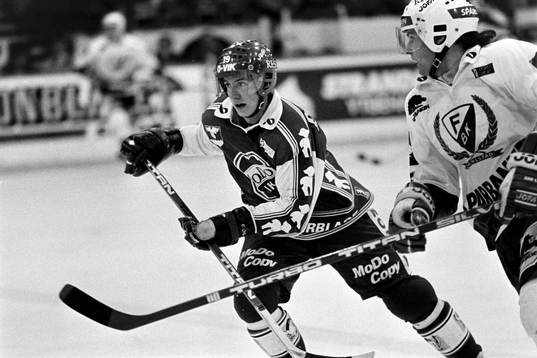 Anders Wikberg, Modo