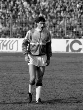 Marco van Basten, Ajax värmer upp