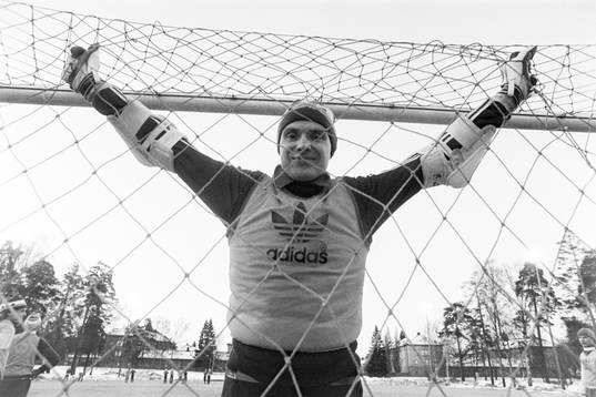 Thomas Ravelli målvakt i Öster