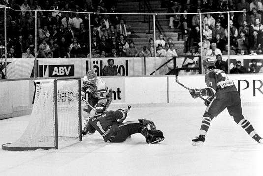 Bengt-Åke Gustafsson, Sverige oroar sovjets målvakt