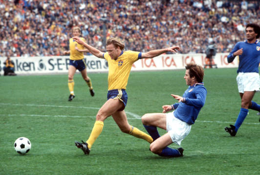 Fotboll, Sverige - Italien, Dan Corneliusson, Sverige,