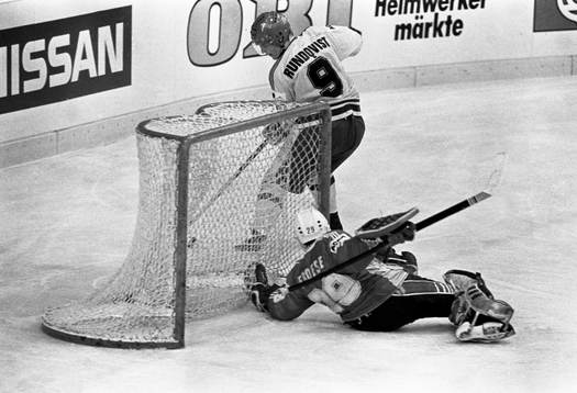 Thomas Rundqvist och Robert Glenn Froese, målvakt i Kanda