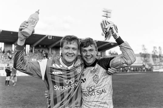 Brages målskytt Göran Arnberg och Bengt Nilsson, målvakt