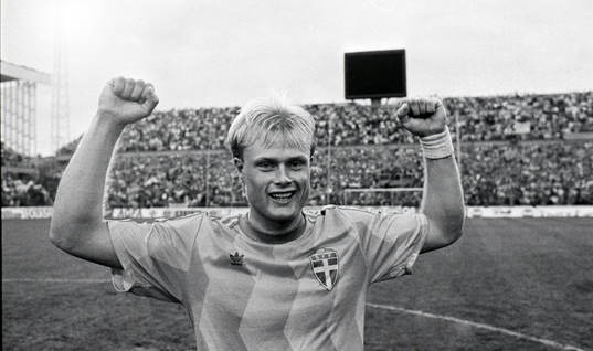 Peter Larsson. jubel, glädje