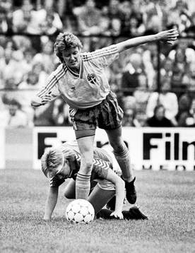 Bläddra bland fler bilder av Fotboll, EM, Damer