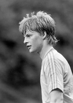Stefan Schwarz