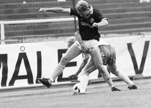 Kamp om bollen