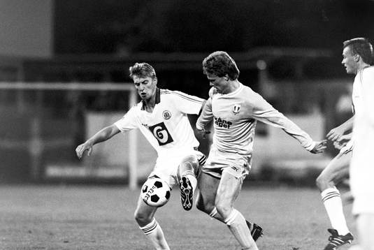 Leif Engqvist Malmö, i kamp om bollen