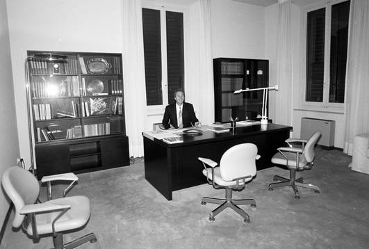 Sven-Göran Eriksson på sitt kontor