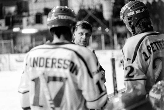 Conny Evensson, tränare i Frölunda