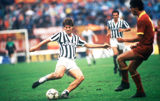 Michael Laudrup, Juventus med bollen