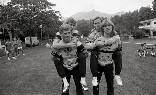 Johnny Ekström, Dan Corneliusson, Glenn Hysén,  Glenn