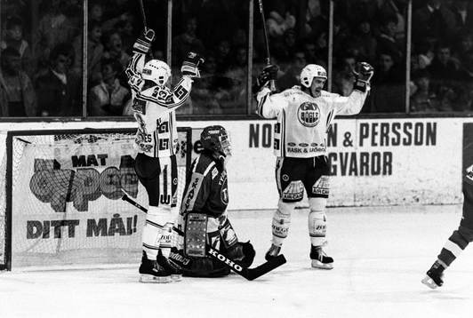 Bläddra bland fler bilder av Ishockey, Div 1 Södra, Tyringe-Rögle, 2-4