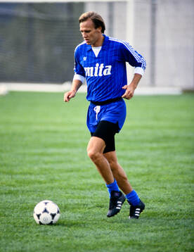 Dan Corneliusson at training