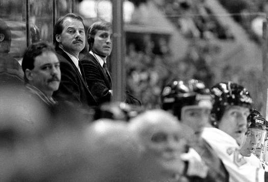 Mike Keenan, tränare i Philadelphia