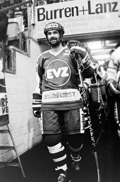 Mats Waltin, Zug