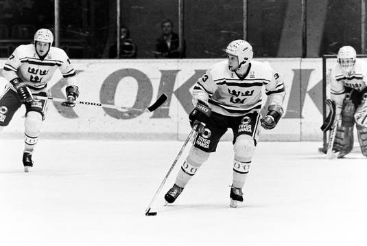 Peter Eriksson, Sverige med pucken